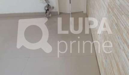 Sobre Loja com 100 metros para locação em Santana.