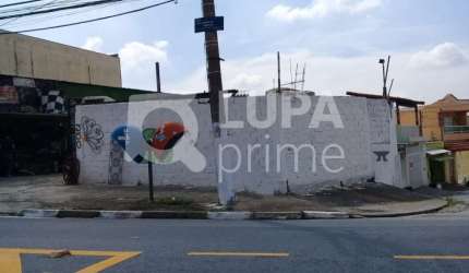 TERRENO COM 270M² DE ÁREA TOTAL À VENDA NA VILA MARIA