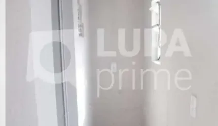 IMÓVEL PARA RENDA COM 7 CASAS Á VENDA- VILA LEONOR