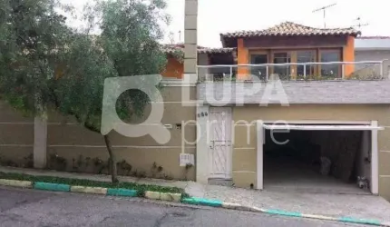 Sobrado à venda com 3 dormitórios à venda na Vila Paiva!