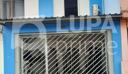Sobrado com 2 dormitórios á venda no Parque Edu Chaves!