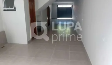 SOBRADO COM 03 DORMITÓRIOS (2 SUÍTES) E 4 VAGAS Á VENDA NA VILA MEDEIROS