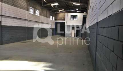 GALPÃO COMERCIAL COM 350M² PARA LOCAÇÃO EM MAIRIPORÃ