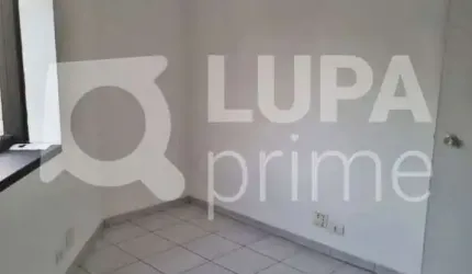SALA COMERCIAL COM 28M² À VENDA NA LAPA