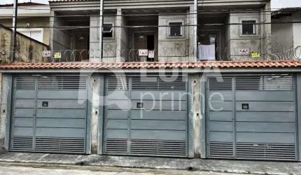 CASA COM 3 QUARTOS E 1 VAGA DE GARAGEM À VENDA NA VILA CONSTANÇA