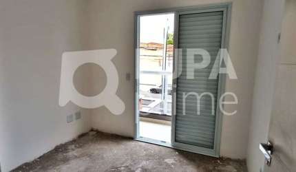 CASA COM 2 QUARTOS  E 2 VAGAS DE GARAGEM À VENDA NA VILA MARIA ALTA