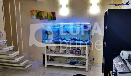 CASA COM 3 QUARTOS E 2 VAGAS DE GARAGEM À VENDA NO TATUAPÉ