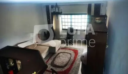 CASA COM 3 QUARTOS E 4 VAGAS DE GARAGEM À VENDA NA VILA GUILHERME