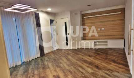 APARTAMENTO COM 3 QUARTOS E 3 VAGAS DE GARAGEM À VENDA EM SANTANA