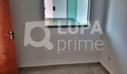 APARTAMENTO COM 2 QUARTOS À VENDA NA PARADA INGLESA