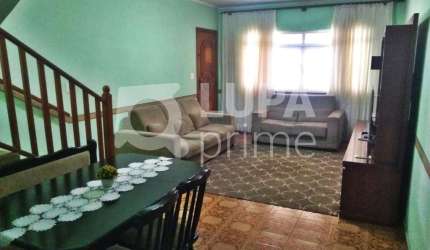 CASA COM 3 QUARTOS E 2 VAGAS DE GARAGEM À VENDA NO JARDIM ARICANDUVA