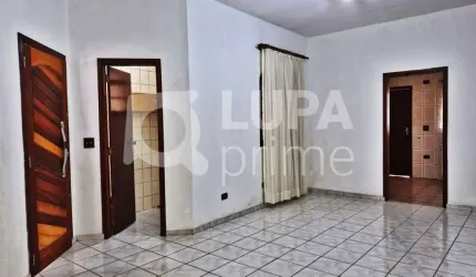 CASA COM 2 QUARTOS E 1 VAGA DE GARAGEM PARA LOCAÇÃO NA ÁGUA FRIA
