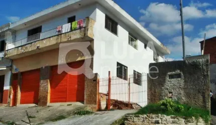 CASA PARA RENDA À VENDA NO JARDIM PERI