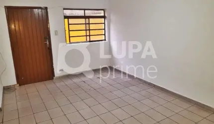 CASA COM 1 QUARTO PARA LOCAÇÃO NO PARQUE NOVO MUNDO