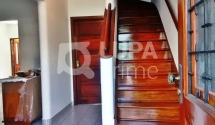 PRÉDIO COMERCIAL COM 209M² PARA LOCAÇÃO EM SANTANA