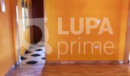 CASA COM 2 QUARTOS E 2 VAGAS DE GARAGEM À VENDA NO TREMEMBÉ