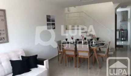 SOBRADO COM 3 QUARTOS E 2 VAGAS PARA VENDA NA VILA MATILDE