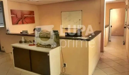 CASA TÉRREA COM 3 QUARTOS E 3 VAGAS A VENDA NA VILA MARIA ALTA, SÃO PAULO