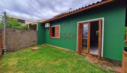 Casa com 2 dormitórios à venda, 67 m² por R$ 320.000,00 - Lomba da Palmeira - Sapucaia do Sul/RS