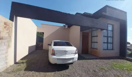Casa com 3 dormitórios à venda, 135 m² por R$ 905.000 - Freitas - Sapucaia do Sul/RS