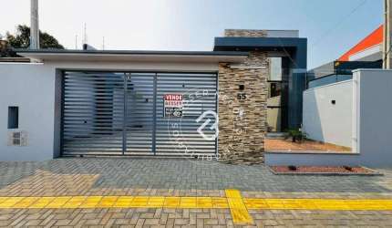Casa com 3 dormitórios à venda, 90 m² por R$ 680.000,00 - Vacchi - Sapucaia do Sul/RS