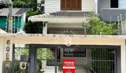 Sobrado com 3 dormitórios à venda, 139 m² por R$ 550.000,00 - Paraíso - Sapucaia do Sul/RS