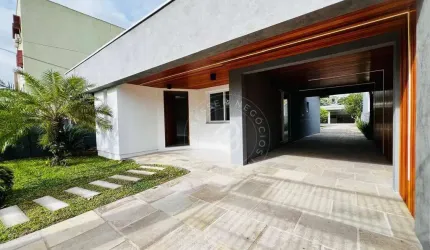Casa com 3 dormitórios à venda, 210 m² por R$ 1.650.000,00 - Centro - Esteio/RS