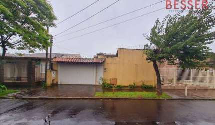 Sobrado com 4 dormitórios à venda, 212 m² por R$ 901.000,00 - Nova Sapucaia - Sapucaia do Sul/RS