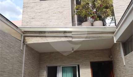 Sobrado com 2 quartos à venda em Vila Darli - SP
