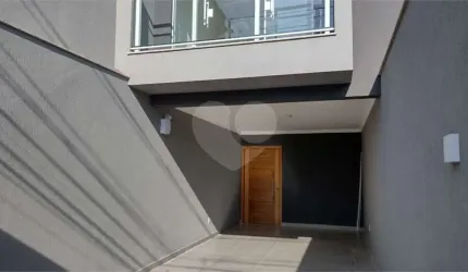 Sobrado com 3 quartos à venda em Vila Carrão - SP