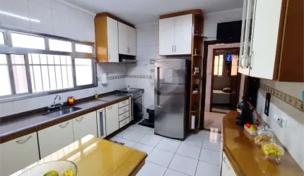 Sobrado com 4 quartos à venda em Vila Lúcia - SP