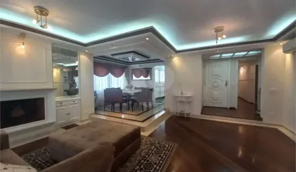 Apartamento com 3 quartos à venda em Jardim Avelino - SP