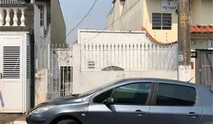 Casa térrea com 1 quartos à venda em Vila Margarida - SP