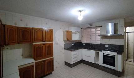 Casa de vila com 2 quartos à venda em Vila Carrão - SP