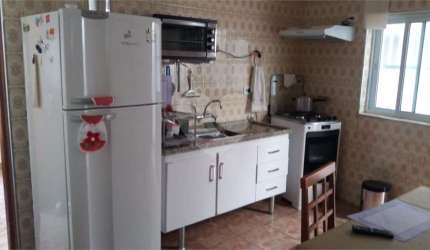 Sobrado com 4 quartos à venda em Jardim Guairaca - SP