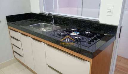 Casa com 2 dormitórios para alugar por R$ 2.000,00/mês - Jardim dos Lagos - Nova Odessa/SP