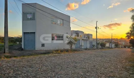 Loja à venda no Bairro Santa Lucia em Divinópolis/MG