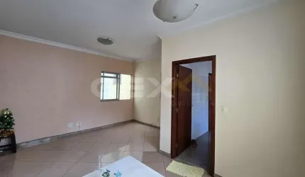 Apartamento à venda com 3 quartos, sendo 1 suíte, e 1 vaga no Centro