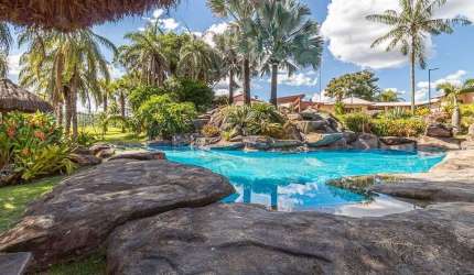 Lote à venda de 662 m² em Condomínio fechado Vistadoro Aquaville,