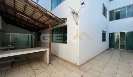 Apartamento à venda no bairro Porto Velho, 3 quartos, 1 suíte e 2 vagas.