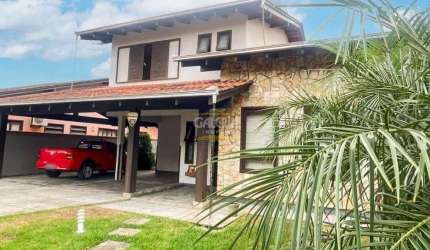 CASA no COSTA E SILVA com 3 quartos para VENDA, 287 m²