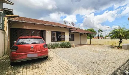 CASA no SAGUAÇÚ com 4 quartos para VENDA, 170 m²