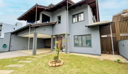 CASA no SANTO ANTÔNIO com 3 quartos para VENDA, 249 m²