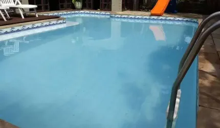 Linda casa estilo colonial pronta para morar, só 200 metros da praia de Camboinhas