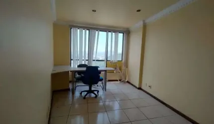 Excelente Sala Comercial no Niterói Shopping