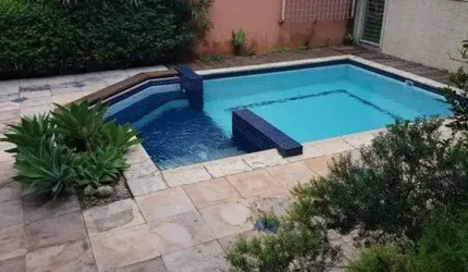 Maravilhosa Casa no Condomínio Jardim Ubá Pendotiba