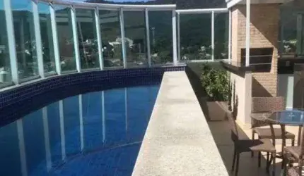 Excelente cobertura linear em localização privilegiada,