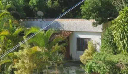 Mansão na reserva natural no meio de Niterói na Serra de Tiririca
