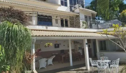 Excelente Casa no CONDOMÍNIO VILLAGE PENDOTIBA