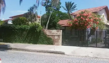 ALUGAMOS CASA EM LOCALIZAÇÃO ESTRATÉGICAMENTE PRIVILEGIADA